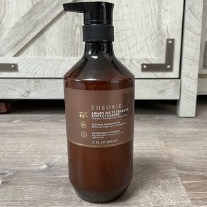 Brand New Theorie Argon Oil Ultra Luxe Body Cleanse 27 oz